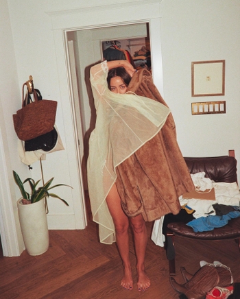 Chloe Bennet