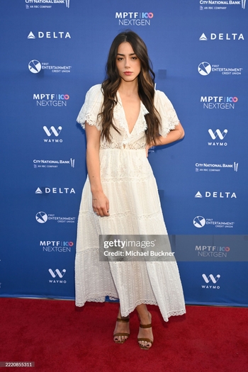 Chloe Bennet