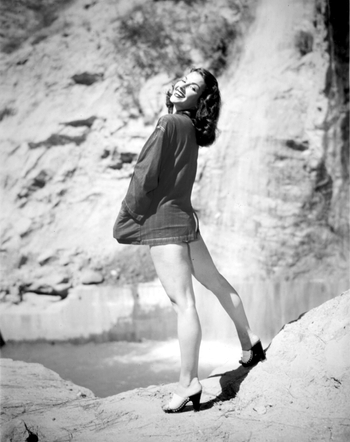 Mara Corday