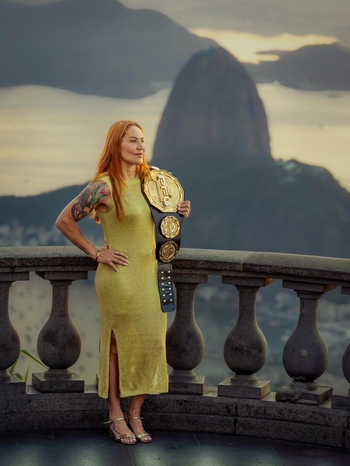 Cris Cyborg