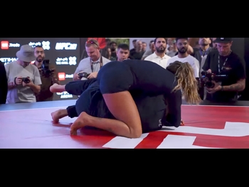  alt="Mackenzie Dern"