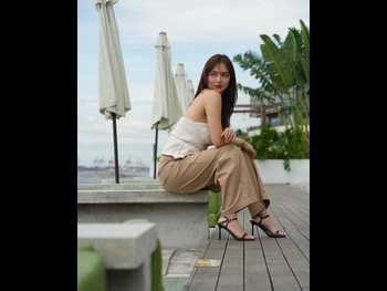  alt="Charlie Dizon"