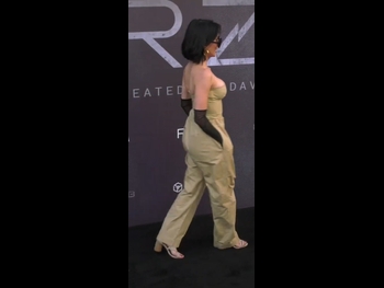  alt="Cristina Valenzuela"