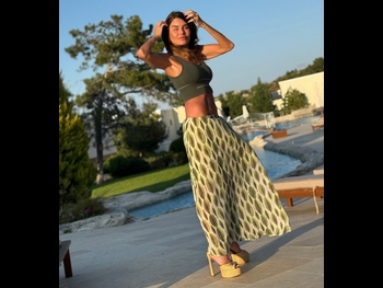  alt="Aviva Tavori"