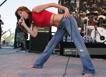 Juliette Lewis (I)