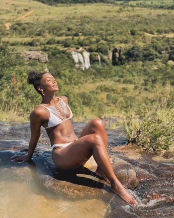 Erika Januza