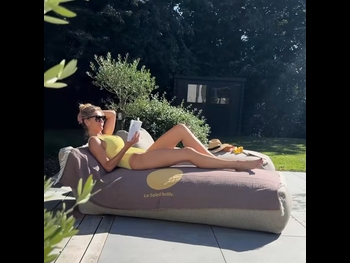  alt="Sandrine Corman"