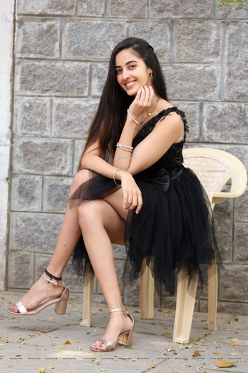 Simrat Kaur