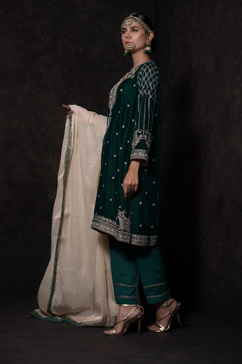 Giti Ara