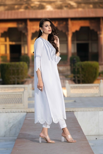 Giti Ara