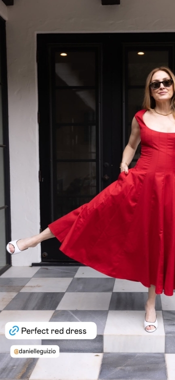 Sasha Alexander (II)