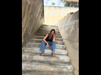  alt="Helen Lindes"