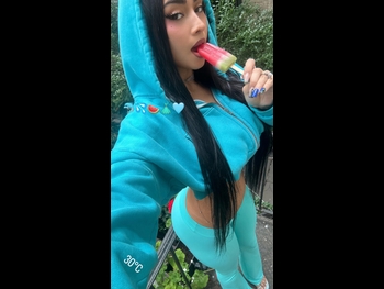  alt="Paloma Mami"