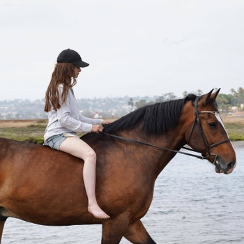 Mackenzie Foy