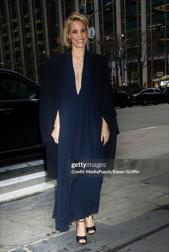 Leslie Bibb