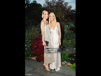 alt="Leslie Bibb"