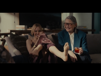  alt="Leslie Bibb"