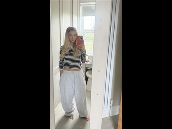  alt="Lucy Fallon"