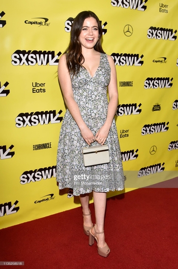 Molly Gordon