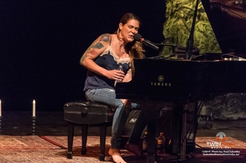 Beth Hart