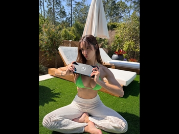  alt="Natalie Roush"