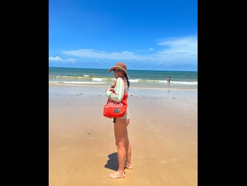  alt="Carolina Ferraz"