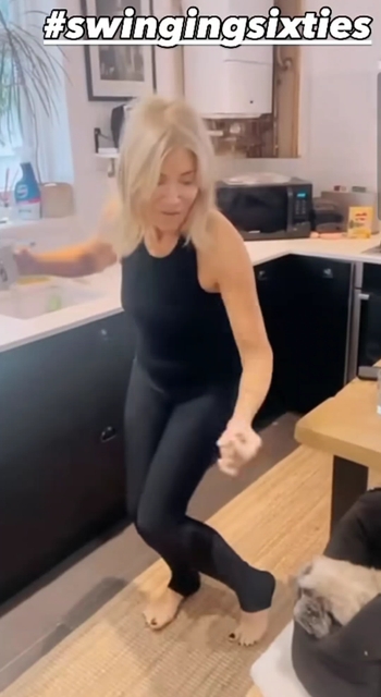 Michelle Collins (I)