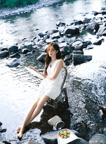 Yitong Li