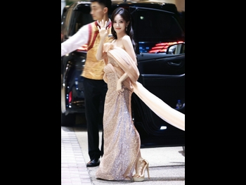  alt="Yitong Li"