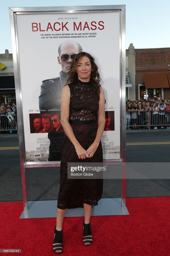 Julianne Nicholson