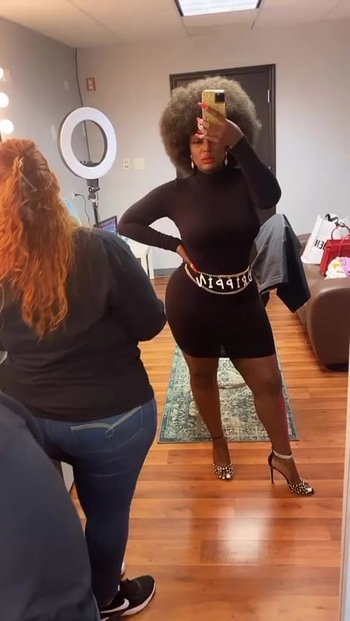 Amara La Negra