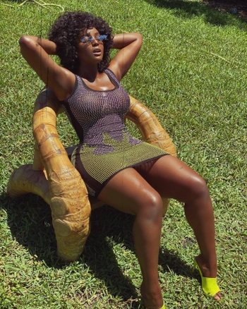 Amara La Negra