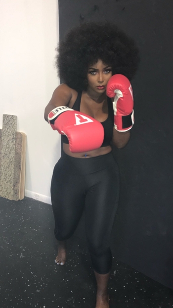 Amara La Negra