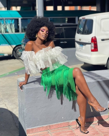 Amara La Negra