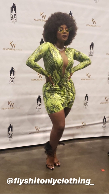 Amara La Negra