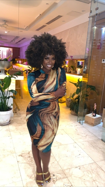 Amara La Negra