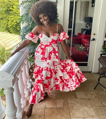 Amara La Negra