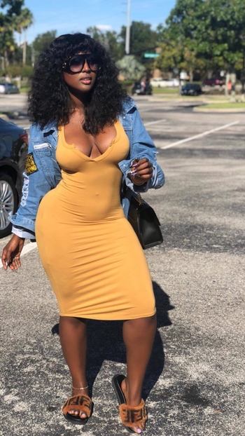 Amara La Negra