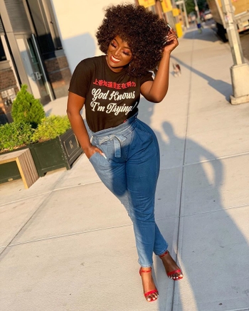 Amara La Negra