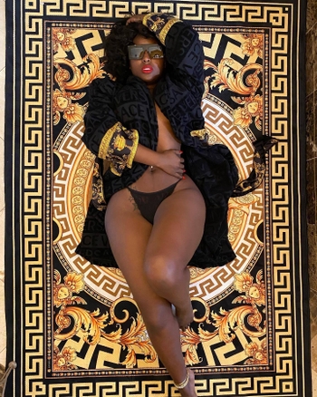 Amara La Negra