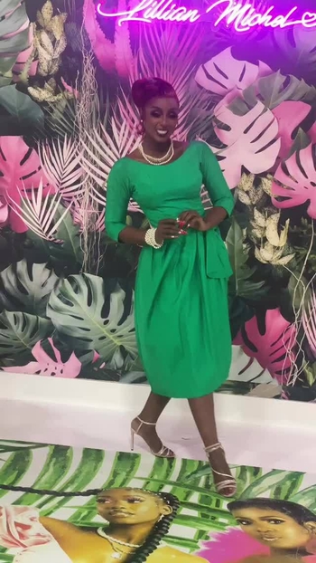 Amara La Negra