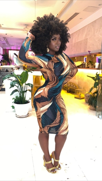 Amara La Negra