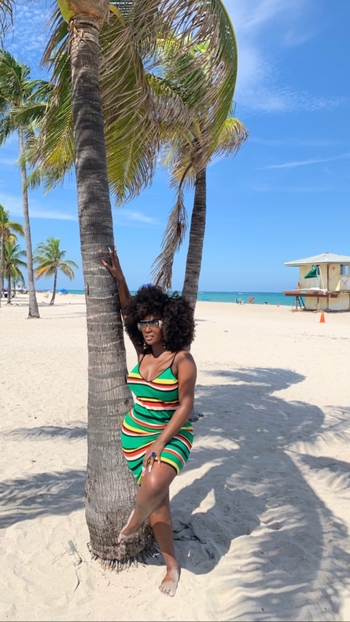 Amara La Negra