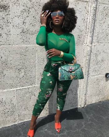 Amara La Negra