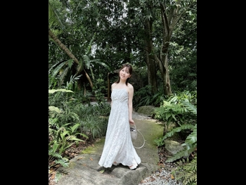  alt="Ari Ozawa"