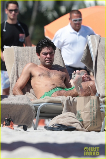 Adrian Grenier