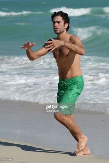 Adrian Grenier