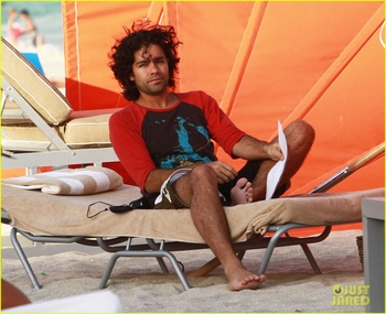 Adrian Grenier