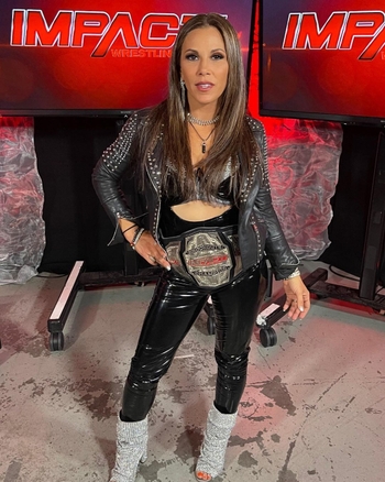 Mickie James