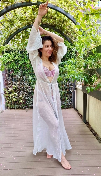 Jasmine Sandlas